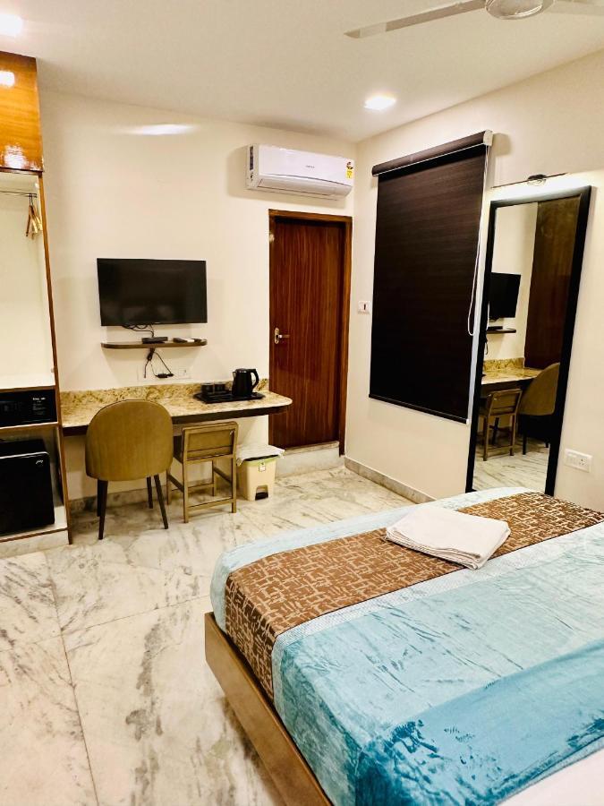 Greens Elite Chennai Exterior photo